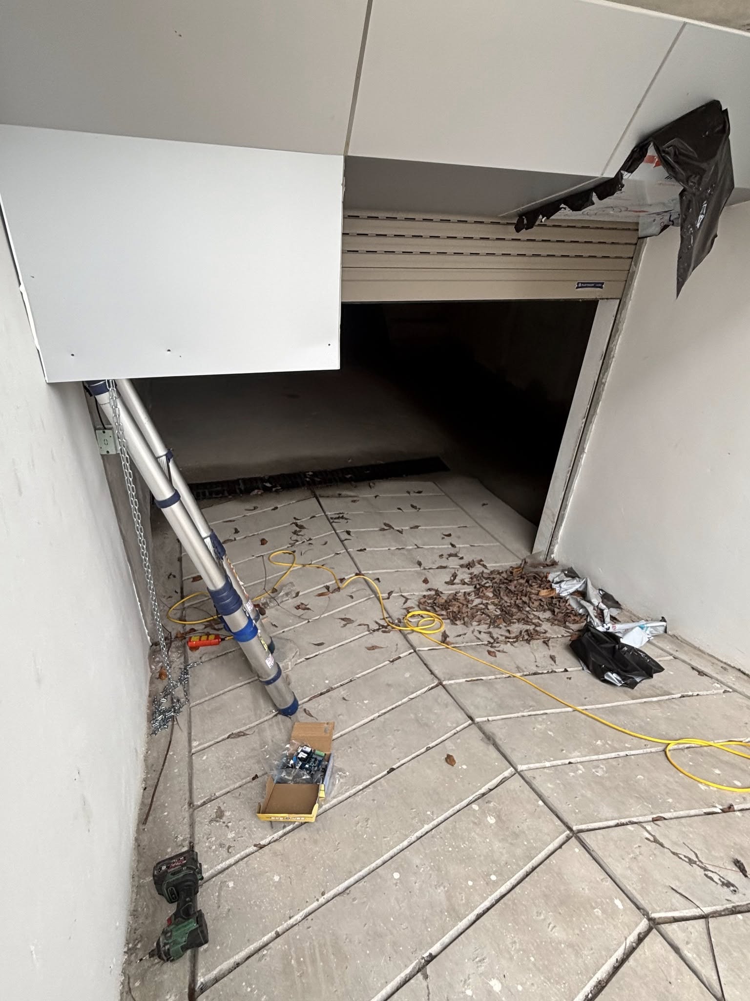 Báo giá sửa chữa cửa cuốn luôn công khai minh bạch